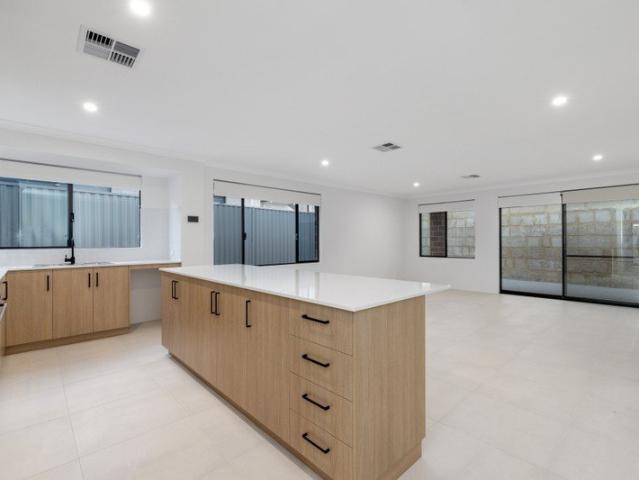 House for rent in Wellard, Western Australia
