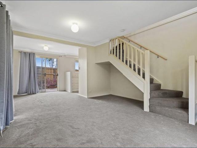 Townhouse for rent in Toombul, Queensland