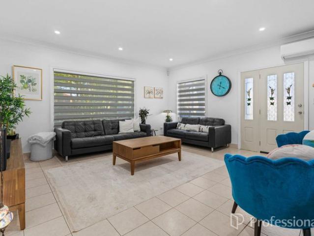 Townhouse for rent in Sydney, New South Wales