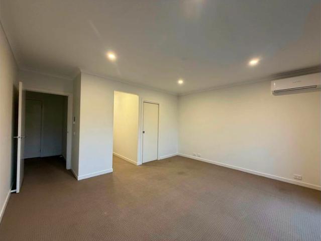 Townhouse for rent in Camerons Creek, Victoria