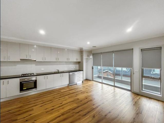 Townhouse for rent in Camerons Creek, Victoria
