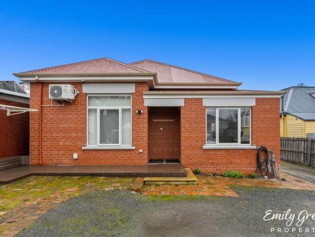 Granny Flat for rent in Hobart, Tasmania