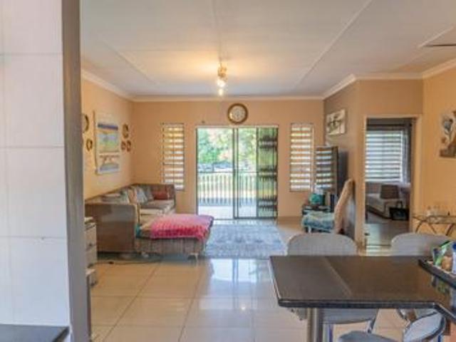 Townhouse for sale in Ekurhuleni, Gauteng