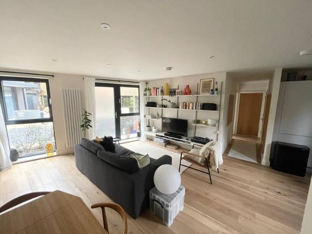 Apartment for rent in Cossall Estate, Greater London