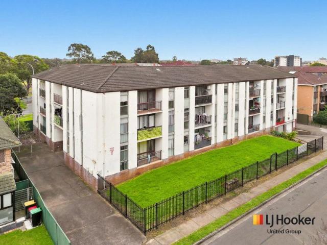 Apartment for sale in Sydney, Liverpool City Council