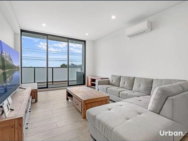 Apartment for rent in Rouse Hill, Sydney