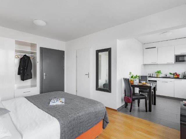 Apartment mieten in Einigen, Zürich
