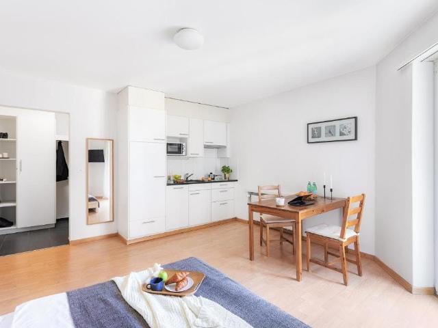 Apartment mieten in Einigen, Zürich