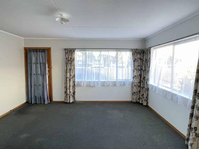 Apartment for rent in Otakou
