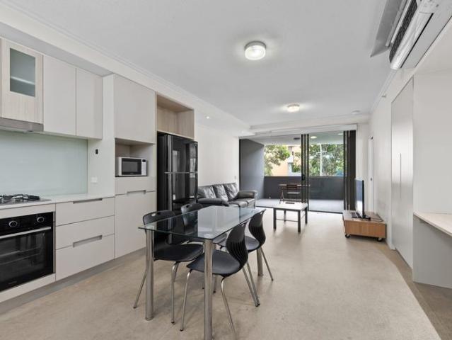 Apartment for rent in Toombul, Queensland