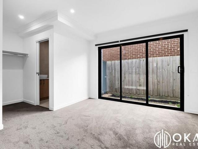 Townhouse for rent in Camerons Creek, Victoria