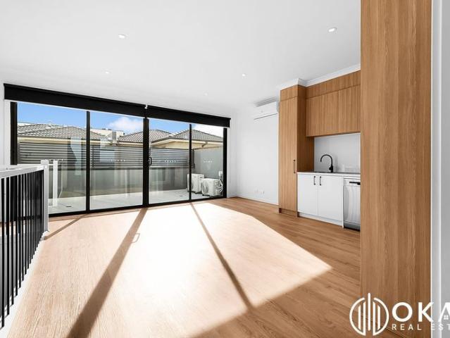 Townhouse for rent in Camerons Creek, Victoria