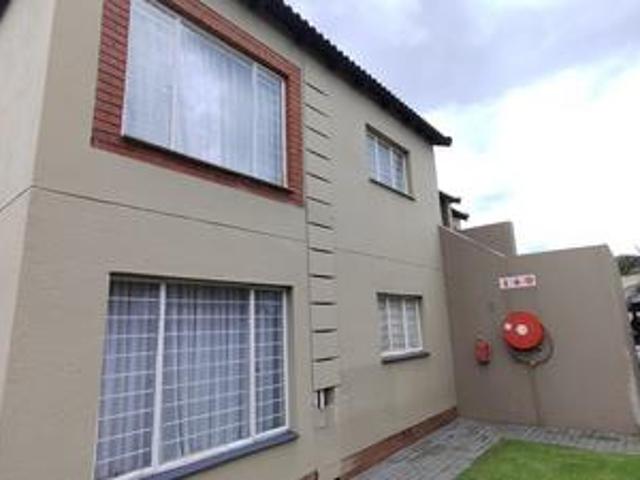 Apartment for sale in Waterkloof, Gauteng