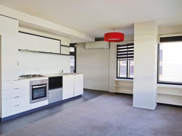 Apartment for rent in Victoria Harbour, Melbourne