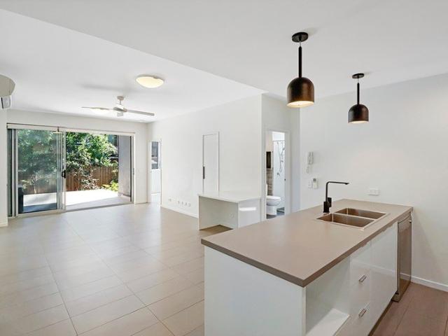 Apartment for rent in Toombul, Queensland