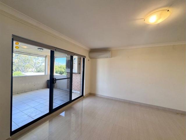 Apartment for rent in Regents Park, Sydney