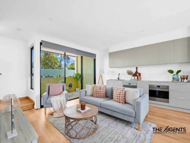 Townhouse for rent in Camerons Creek, Victoria