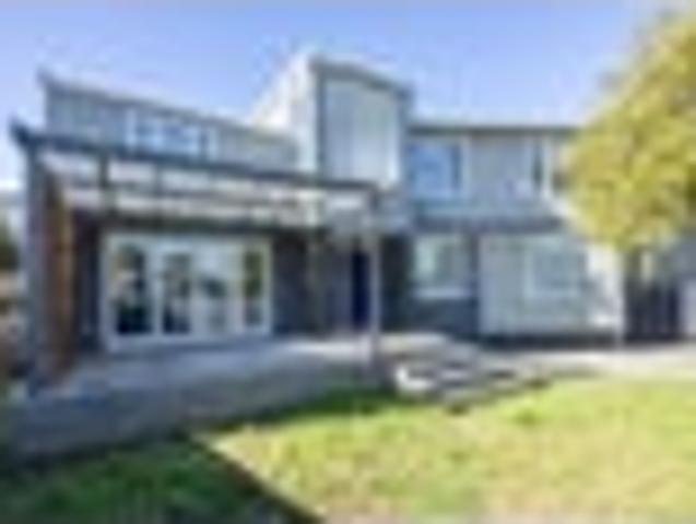 House for sale in Milford