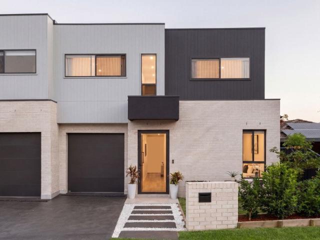 Townhouse for sale in Sydney, New South Wales