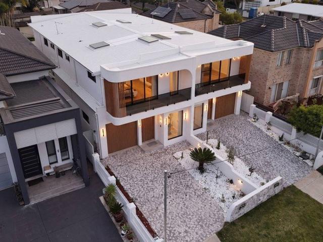 Duplex for sale in Sydney, New South Wales