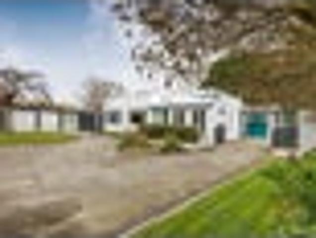 House for sale in Awahuri