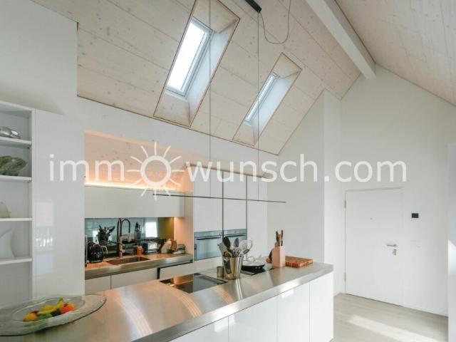 Dachwohnung kaufen in Ottenbach, Zürich