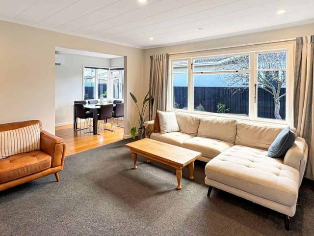 House for rent in Chaslands, Canterbury