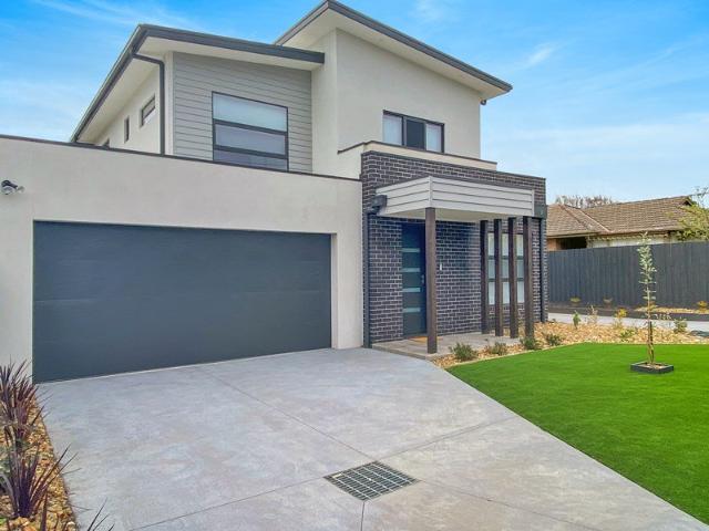 Townhouse for rent in Camerons Creek, Victoria