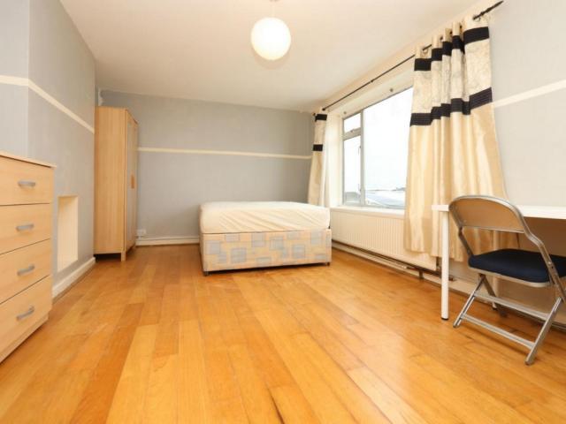 Room for rent in Bromley-by-Bow, Bow