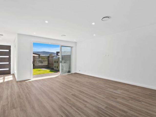 House for rent in Avondale, Wollongong City Council