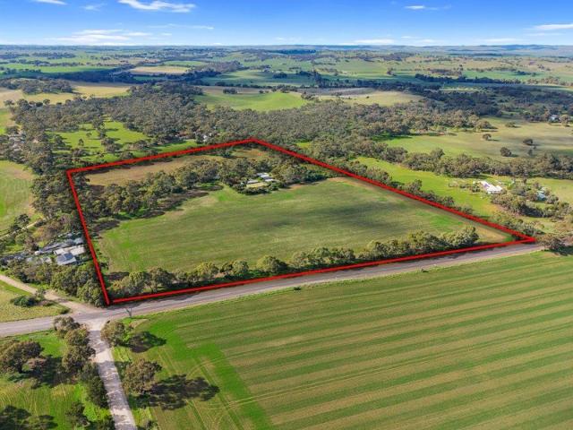 Cottage for sale in Allendale North, South Australia
