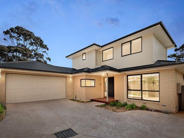 Townhouse for rent in Rosebud, Melbourne