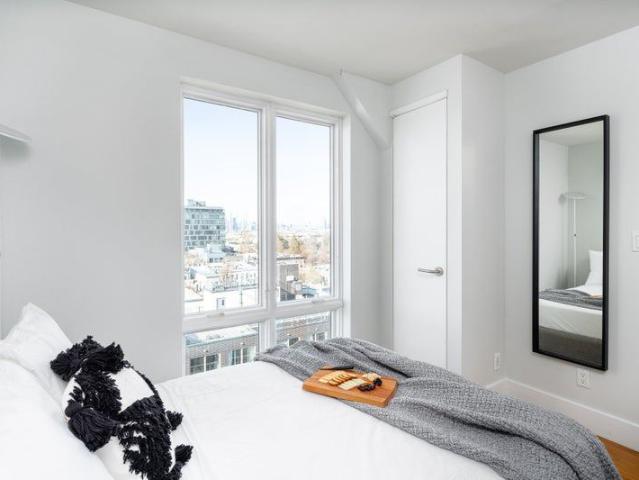 Room for rent in Arverne, New York