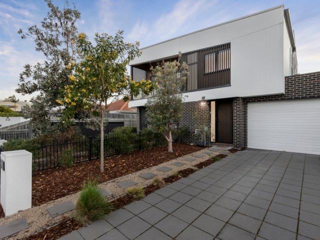 Townhouse for sale in Camerons Creek, Victoria