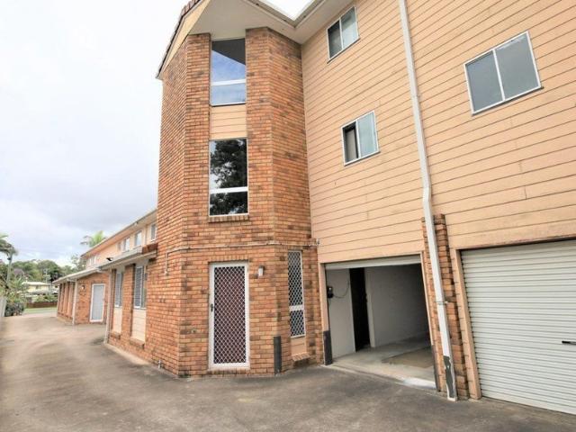 Townhouse for rent in Toombul, Queensland