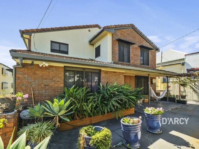 Townhouse for rent in Toombul, Queensland