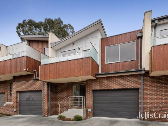 Townhouse for sale in Camerons Creek, Victoria