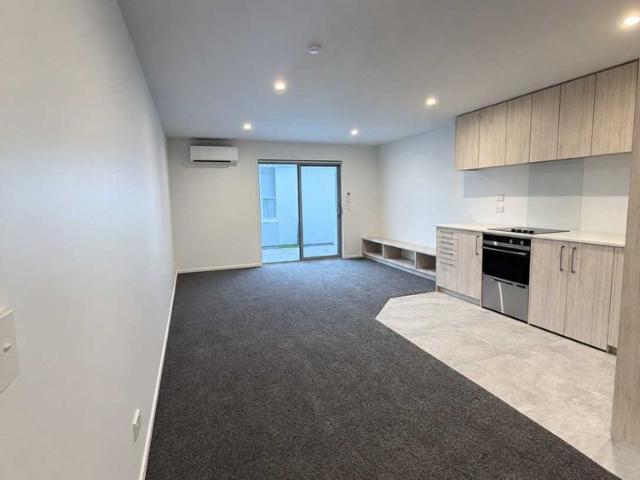 Townhouse for rent in Christchurch Central, Linwood-Central-Heathcote Community