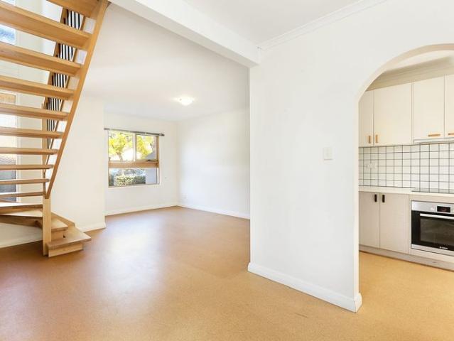 Townhouse for rent in Horseshoe Creek, South Australia