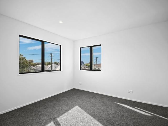 Townhouse for rent in Saint Albans, Papanui-Innes Community