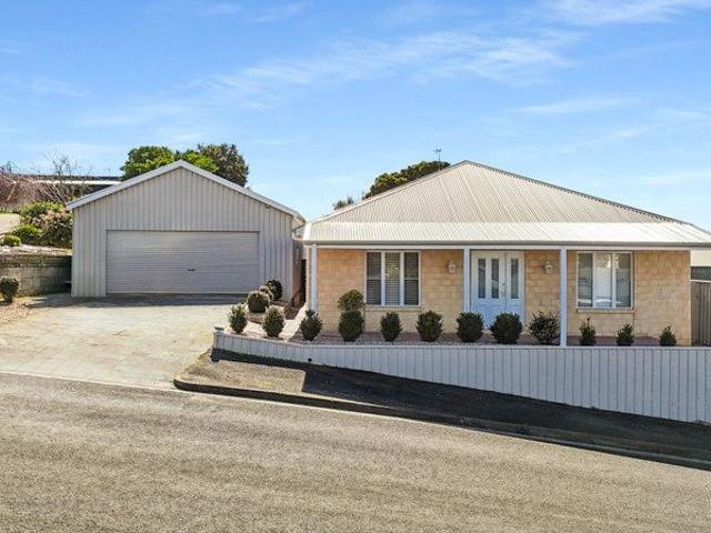 House for sale in Mount Gambier, South Australia