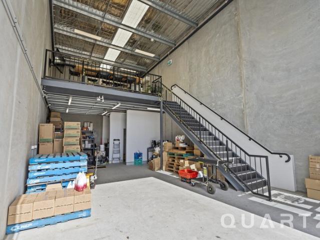 Warehouse for rent in Toombul, Queensland
