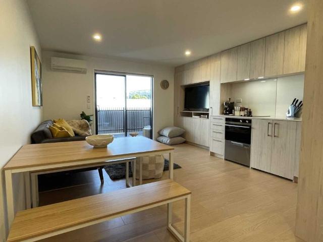 Townhouse for rent in Christchurch Central, Linwood-Central-Heathcote Community