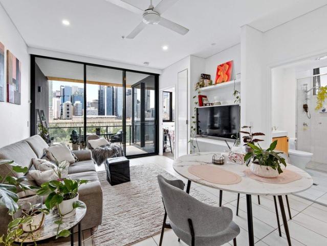 Apartment for sale in Toombul, Queensland