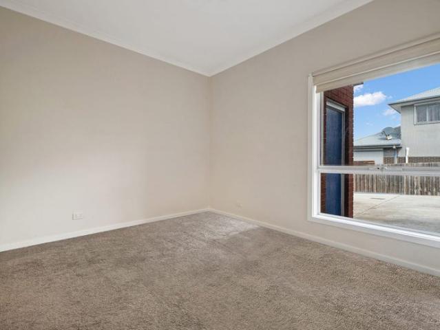 House for rent in Darley, Victoria