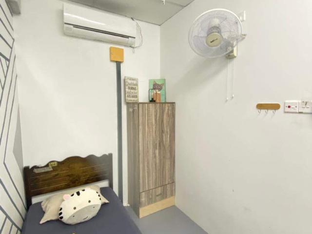 Room for rent in PJU 1A, Petaling Jaya