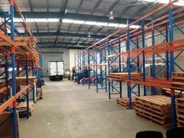 Warehouse for rent in Campbellfield, Melbourne