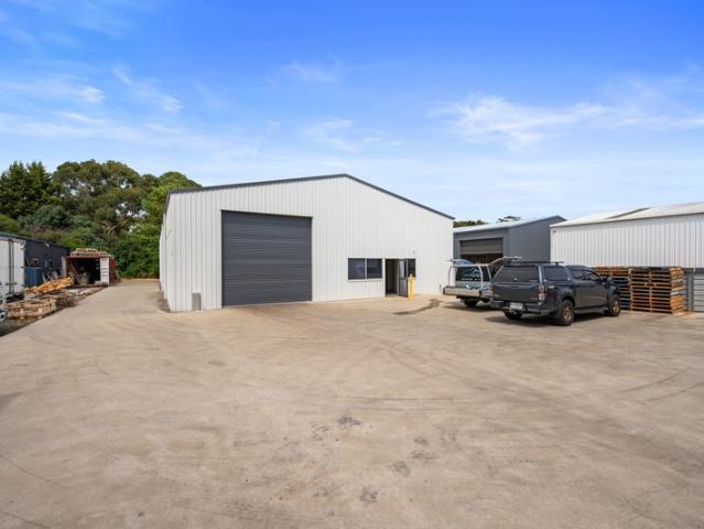 Warehouse for rent in Ulverstone, Tasmania