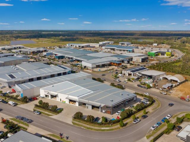 Warehouse for rent in Toombul, Queensland