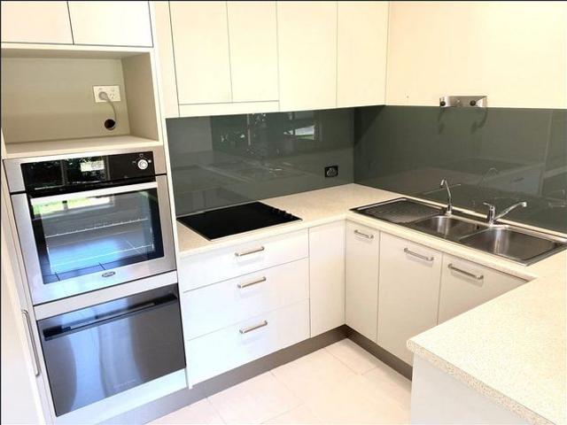 Apartment for rent in Kings Creek, Queensland